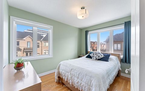 Photo 26 at 25 John Frank Road, East Woodbridge, Vaughan