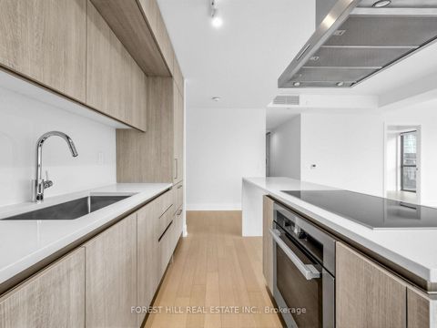 Photo 14 at 513 - 6 Jackes Avenue, Moore Park, Toronto