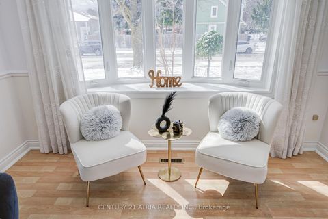 Photo 5 at 154 Freshmeadow Drive, Hillcrest Village, Toronto