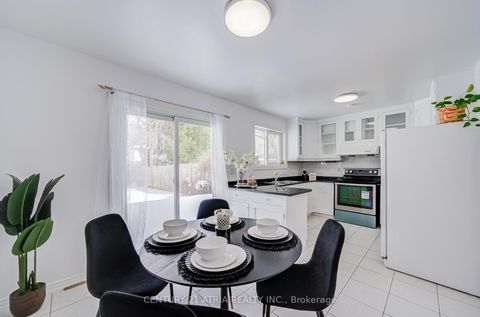 Photo 10 at 154 Freshmeadow Drive, Hillcrest Village, Toronto