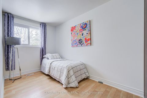 Photo 17 at 154 Freshmeadow Drive, Hillcrest Village, Toronto
