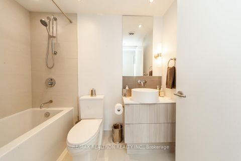 Photo 30 at 4004 - 161 Roehampton Avenue, Mount Pleasant West, Toronto