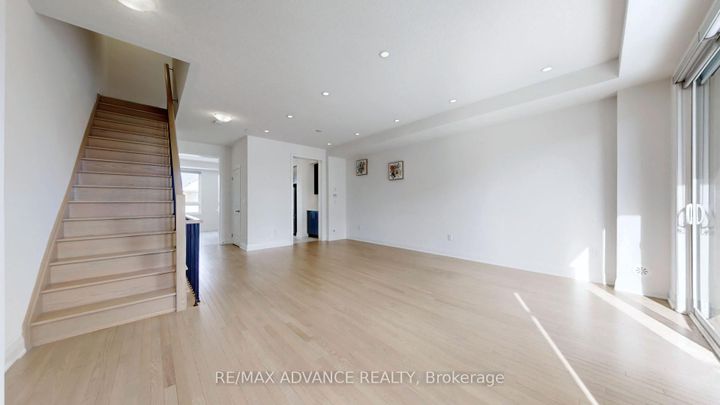 Photo 4 at 4 Carole Bell Way, Wismer, Markham