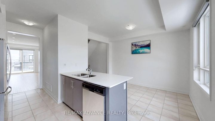 Photo 8 at 4 Carole Bell Way, Wismer, Markham