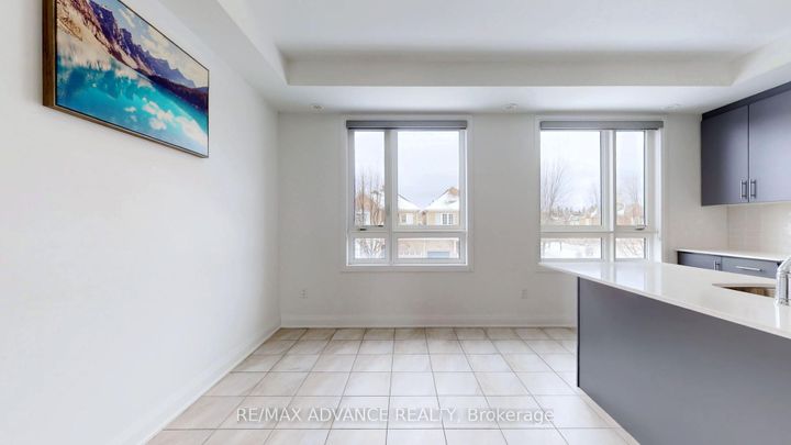 Photo 11 at 4 Carole Bell Way, Wismer, Markham