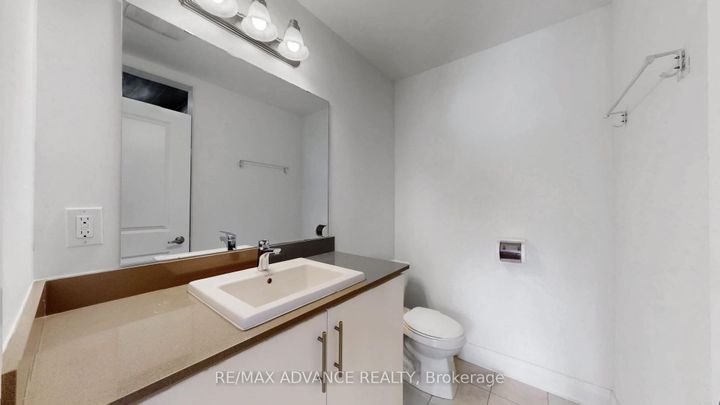 Photo 36 at 4 Carole Bell Way, Wismer, Markham