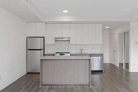 Photo 13 at H202 - 90 Canon Jackson Drive, Greenbrook, Toronto
