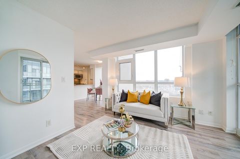 Photo 10 at 2028 - 38 Grand Magazine Street, Niagara, Toronto