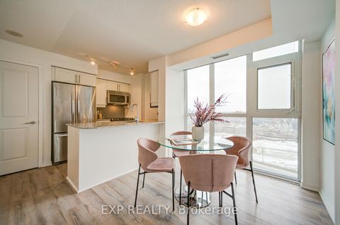 Photo 13 at 2028 - 38 Grand Magazine Street, Niagara, Toronto