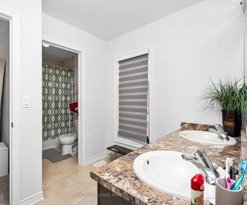 Photo 20 at 30 Sam Battaglia Crescent, Sutton & Jackson's Point, Georgina