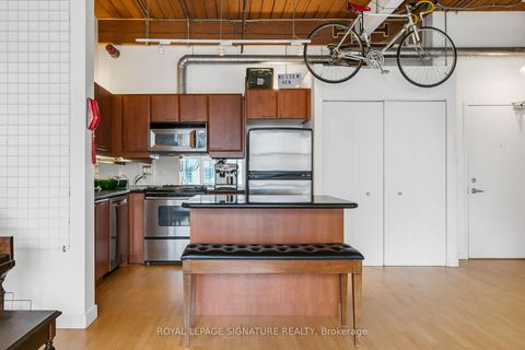 Photo 9 at 316 - 955 Queen Street W, Niagara, Toronto