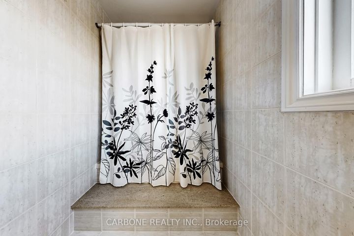 Photo 28 at 171 Villa Park Drive, East Woodbridge, Vaughan