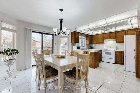 Photo 14 at 171 Villa Park Drive, East Woodbridge, Vaughan