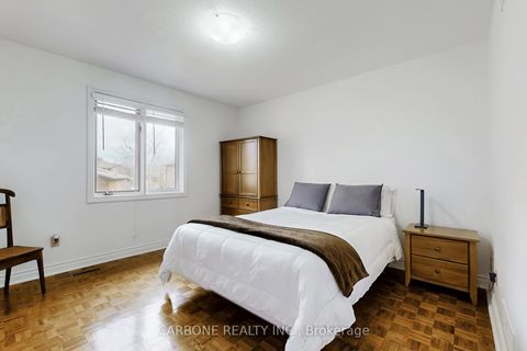 Photo 31 at 171 Villa Park Drive, East Woodbridge, Vaughan