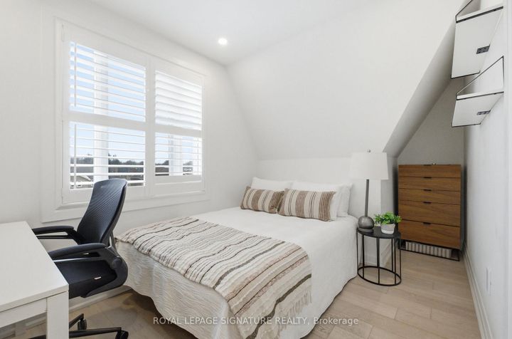 Photo 15 at 1029 - 75 Weldrick Road E, Observatory, Richmond Hill