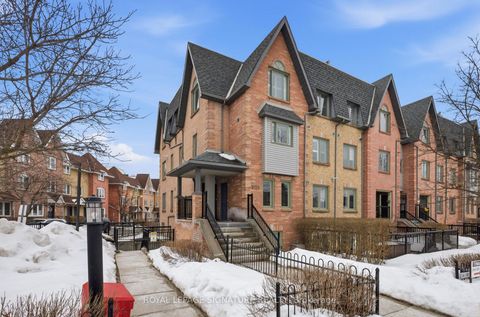 Photo 2 at 1029 - 75 Weldrick Road E, Observatory, Richmond Hill