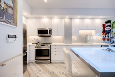 Photo 2 at 3601 - 60 Absolute Avenue, City Centre, Mississauga