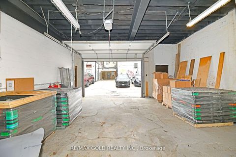 Photo 23 at 30R First Avenue, South Riverdale, Toronto