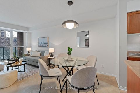 Photo 7 at 206 - 7 Michael Power Place, City Centre West, Toronto