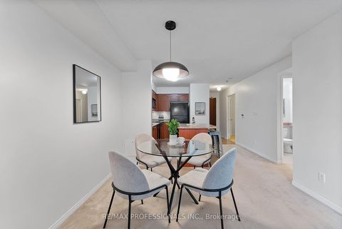 Photo 11 at 206 - 7 Michael Power Place, City Centre West, Toronto