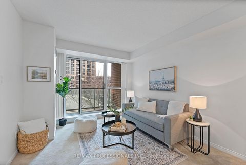 Photo 13 at 206 - 7 Michael Power Place, City Centre West, Toronto