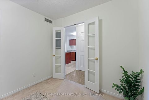 Photo 24 at 206 - 7 Michael Power Place, City Centre West, Toronto