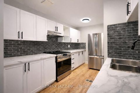 Photo 2 at 1086 Somerville Street, Centennial, Oshawa