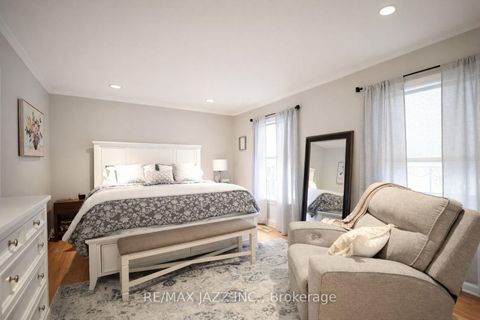 Photo 5 at 1086 Somerville Street, Centennial, Oshawa