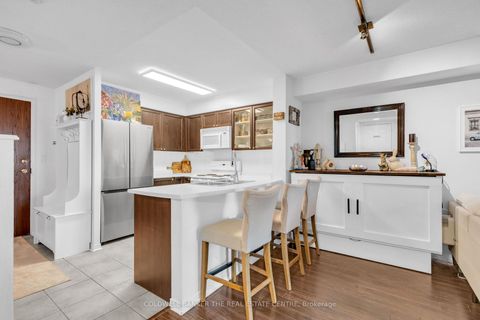 Photo 7 at 1105 - 9 Michael Power Place, City Centre West, Toronto