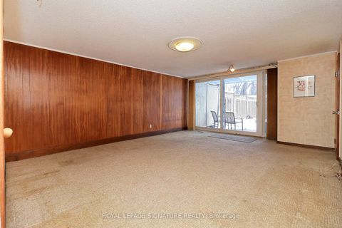 Photo 20 at 155 Three Valleys Drive, Donalda, Toronto