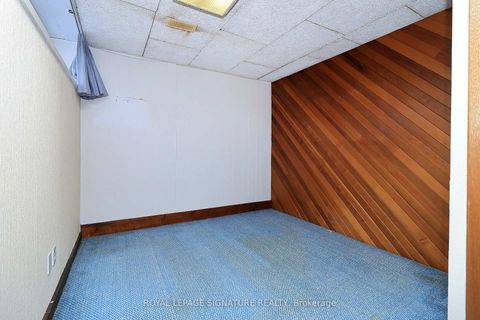 Photo 23 at 155 Three Valleys Drive, Donalda, Toronto