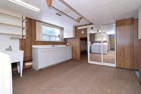 Photo 25 at 155 Three Valleys Drive, Donalda, Toronto