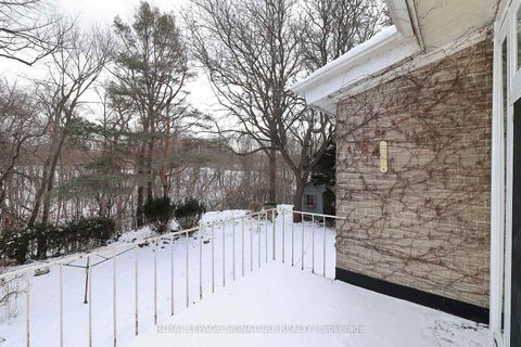 Photo 28 at 155 Three Valleys Drive, Donalda, Toronto
