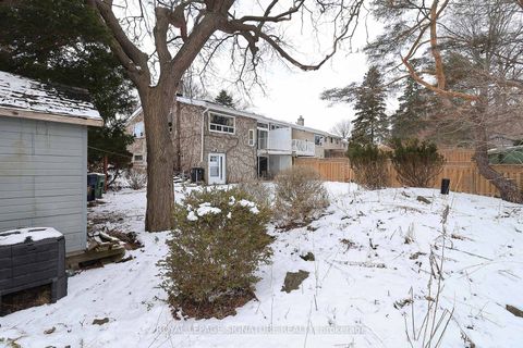 Photo 33 at 155 Three Valleys Drive, Donalda, Toronto