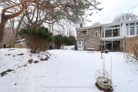 Photo 36 at 155 Three Valleys Drive, Donalda, Toronto