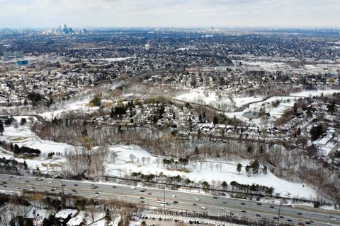 Photo 45 at 155 Three Valleys Drive, Donalda, Toronto