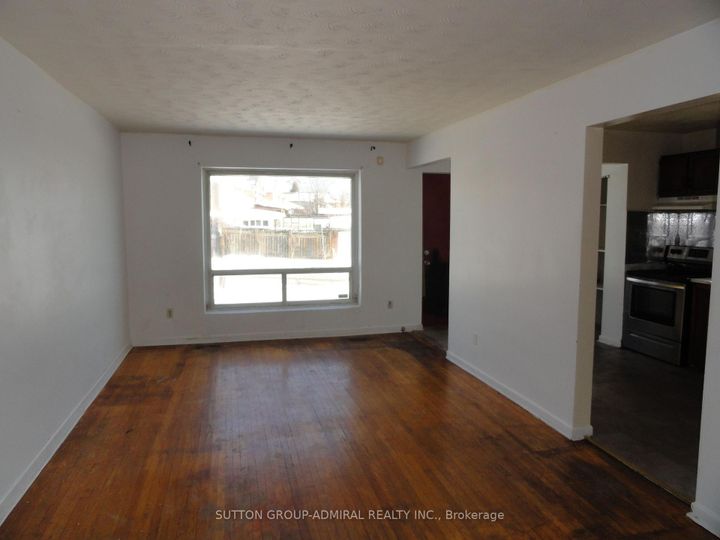 Photo 3 at 205 St Lucie Drive, Humbermede, Toronto