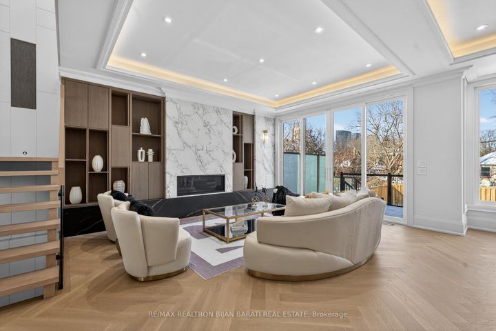 Photo 3 at 70 Abitibi Avenue, Newtonbrook East, Toronto