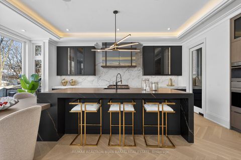 Photo 8 at 70 Abitibi Avenue, Newtonbrook East, Toronto