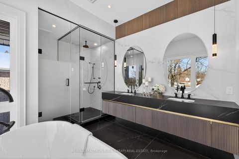 Photo 31 at 70 Abitibi Avenue, Newtonbrook East, Toronto