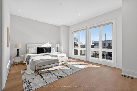 Photo 38 at 70 Abitibi Avenue, Newtonbrook East, Toronto