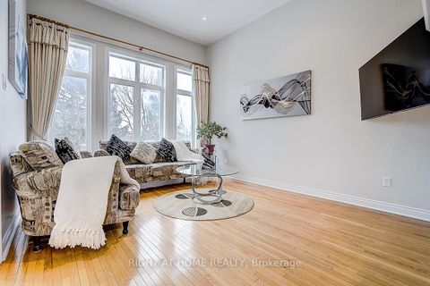 Photo 12 at 47 Toporowski Avenue, Rouge Woods, Richmond Hill