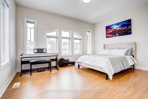 Photo 34 at 47 Toporowski Avenue, Rouge Woods, Richmond Hill