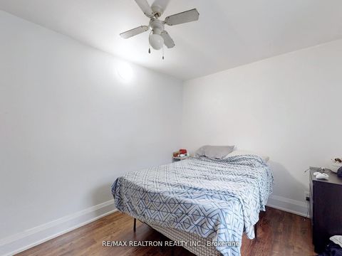 Photo 13 at 156 The Queensway Street S, Keswick North, Georgina