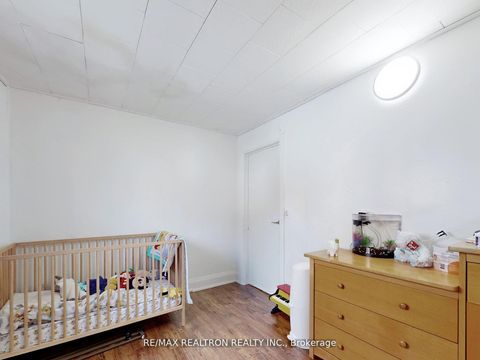 Photo 17 at 156 The Queensway Street S, Keswick North, Georgina