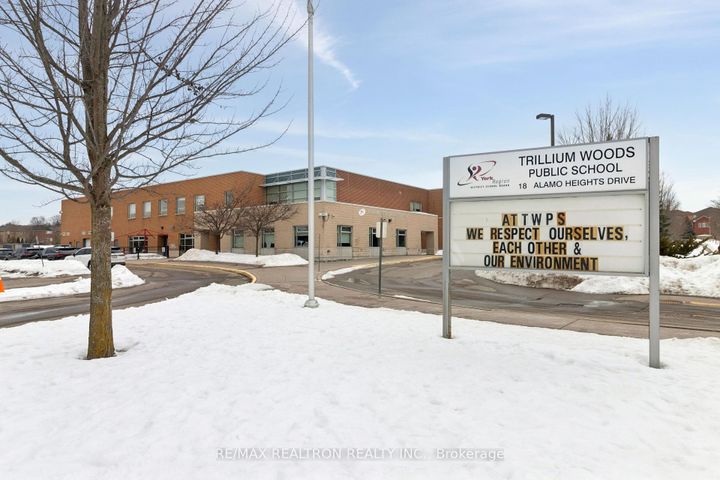 Photo 29 at 32 Brackenwood Avenue, Westbrook, Richmond Hill