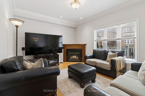Photo 12 at 32 Brackenwood Avenue, Westbrook, Richmond Hill