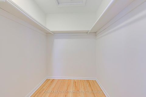 Photo 18 at 250 Verobeach Boulevard, Humbermede, Toronto