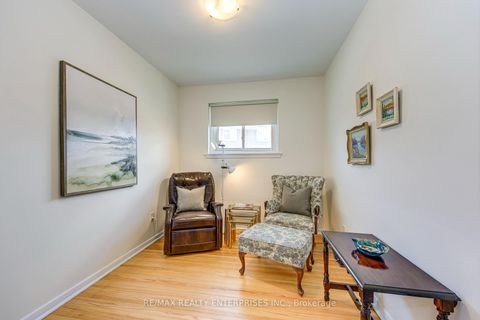 Photo 19 at 250 Verobeach Boulevard, Humbermede, Toronto
