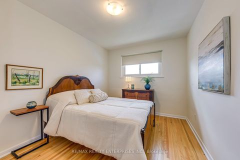 Photo 23 at 250 Verobeach Boulevard, Humbermede, Toronto